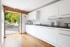 Host Stay Sunnyside Barn