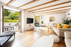 Host Stay Sunnyside Barn