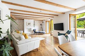 Host Stay Sunnyside Barn