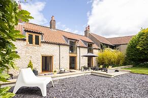 Host Stay Sunnyside Barn