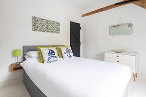 Host Stay Sunnyside Barn