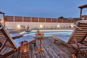 Anacosta Villa w Private Pool Cretan Seaside Gem