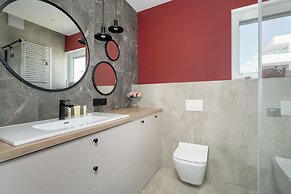 Apartment in a Green Area by Renters