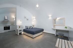 Yiota Collection  3Suites&3Prive Jacuzzi