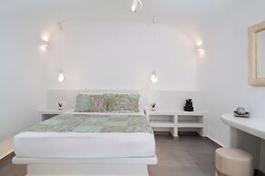 Yiota Collection  3Suites&3Prive Jacuzzi