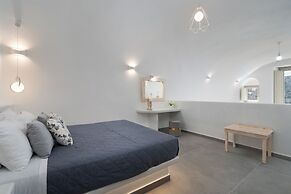 Yiota Collection  3Suites&3Prive Jacuzzi