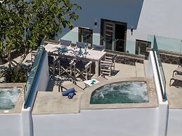 Yiota Collection  3Suites&3Prive Jacuzzi