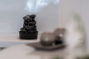 Yiota Collection  3Suites&3Prive Jacuzzi