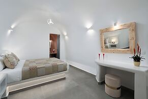 Yiota Collection  3Suites&3Prive Jacuzzi