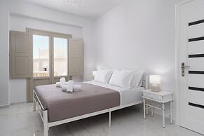 Yiota Collection  4 Suites & 4 Prive Jacuzzi