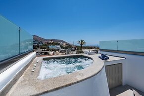 Yiota Collection  3Suites&3Prive Jacuzzi