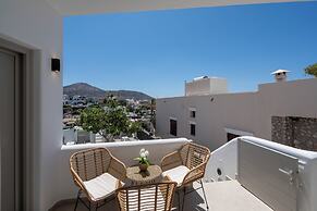 Yiota Collection  4 Suites & 4 Prive Jacuzzi