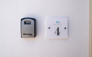 Yiota Collection  4 Suites & 4 Prive Jacuzzi
