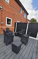 House Sleeps 7 - Contractors, Free Parking