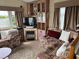 Family Friendly 3 Bedroom Caravan Pets go Free