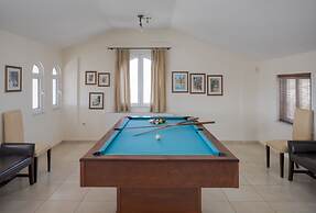 Villa Marietta by Estia