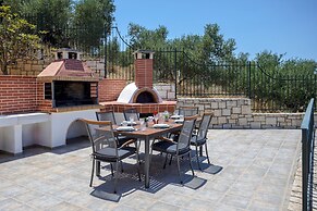 Villa Marietta by Estia