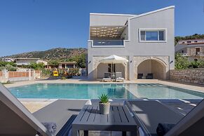 Villa Chara by Estia