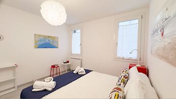 Maison De La Brodeuse