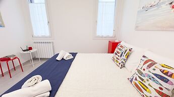 Maison De La Brodeuse