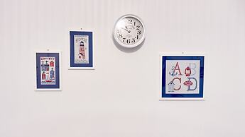 Maison De La Brodeuse