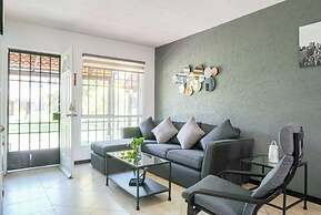 Morelos Relax House with Pool