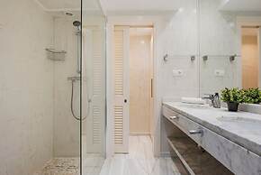 La Alcazaba Sleek Apartment in Marbella - Ref M48