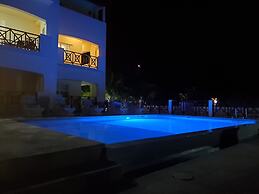 Miramar Villas Resort