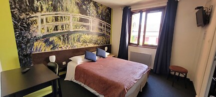 LOGIS Hôtel Le Merle Blanc