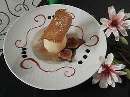Le Merle Blanc Hôtel