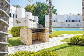 Modern House in Yautepec l Pool & Garden