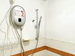 Warm And Cozy 2Br Mutiara Bekasi Apartment