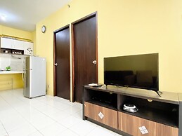Warm And Cozy 2Br Mutiara Bekasi Apartment