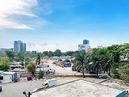 Warm And Cozy 2Br Mutiara Bekasi Apartment