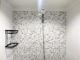 Cozy Living Studio Grand Sentraland Karawang Apartment