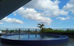 Comfort Living Studio At Patraland Amarta Apartment