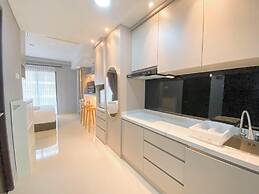 Comfort Living Studio At Patraland Amarta Apartment