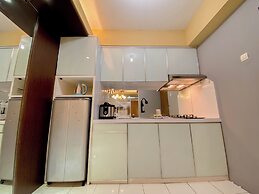 Urban 3Br At Apartment Gateway Ahmad Yani Cicadas