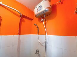 Urban 3Br At Apartment Gateway Ahmad Yani Cicadas