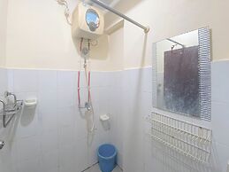 Homey 2Br Apartment Gateway Ahmad Yani Cicadas