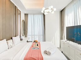 Elegant 3Br With Private Lift And Extra Room Menara Jakarta Kemayoran 