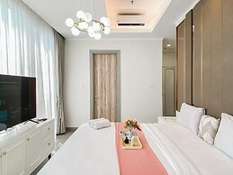 Elegant 3Br With Private Lift And Extra Room Menara Jakarta Kemayoran 