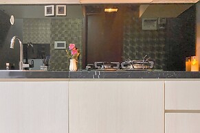 Homey And Cozy Living Studio At West Vista Apartment