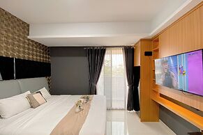 Homey And Cozy Living Studio At West Vista Apartment