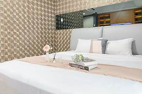 Homey And Cozy Living Studio At West Vista Apartment