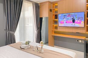 Homey And Cozy Living Studio At West Vista Apartment