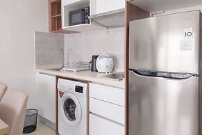 Comfortable And Homey 1Br Tamansari Bintaro Mansion Apartment