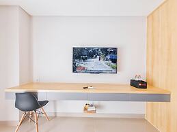 Homey And Minimalist Studio At Patraland Amarta Apartment