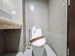 Good And Cozy Studio At Patraland Amarta Apartment