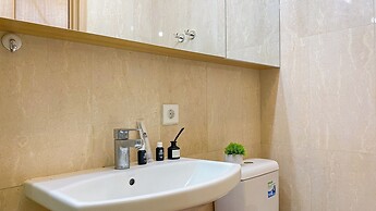 Nice And Homey 1Br At Sudirman Suites Apartment